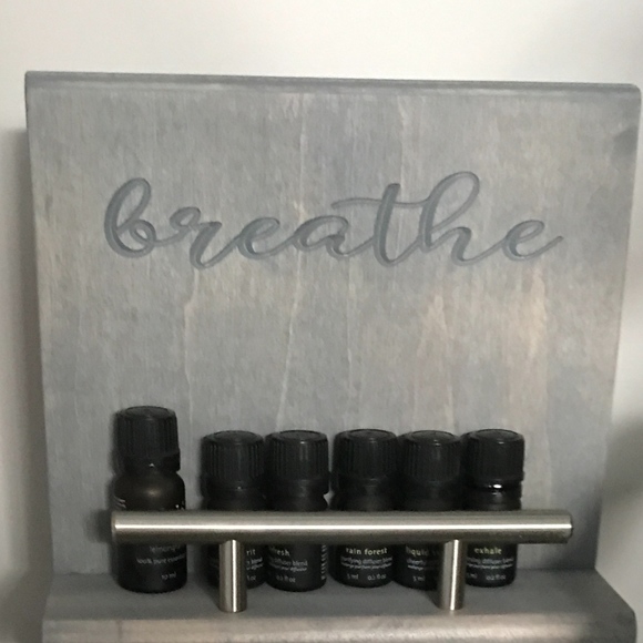 🎈NWOT - Essential Oil Holder - Grey - Picture 2 of 3